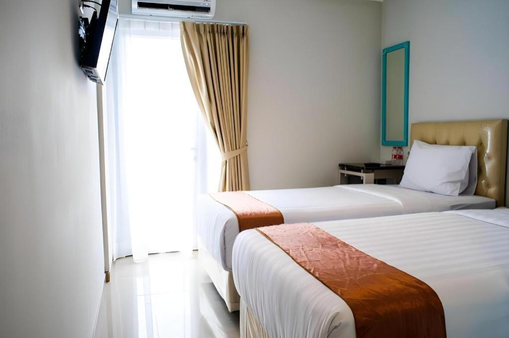 Aruuman Hotel Simpanglima סמאראנג מראה חיצוני תמונה